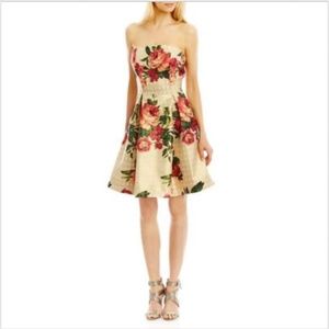 Nicole Miller Gold Strapless Floral Dress 6